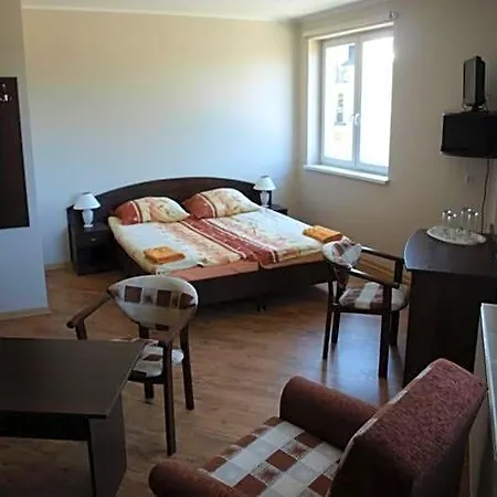 Biale Piaski I 3*