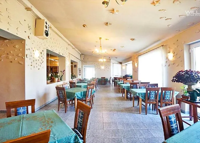 Bed & Breakfast Biale Piaski I Białogóra